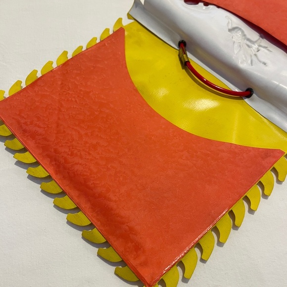 1950s RARE Collectible EARLY Disneyland Vinyl Purse Near Mint Condition - Picture 7 of 13